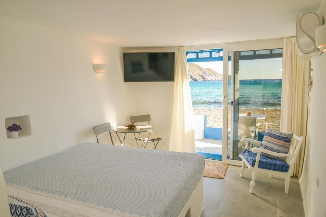 Milos Accommodations Firopotamos ภายนอก รูปภาพ